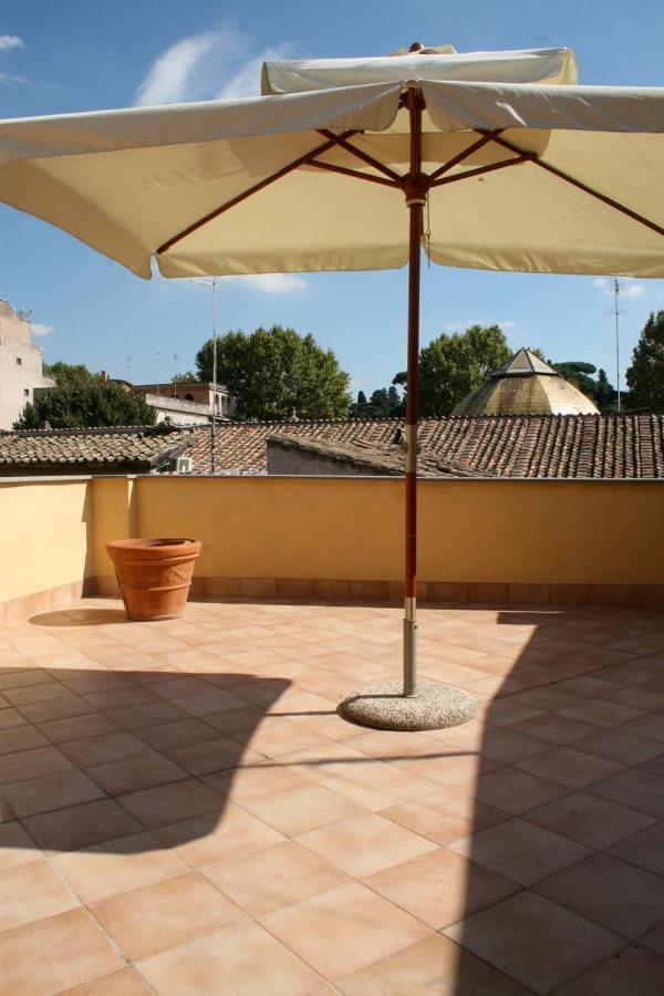 Apartament Attico Con Terrazza Santa Cecilia Rzym Zewnętrze zdjęcie