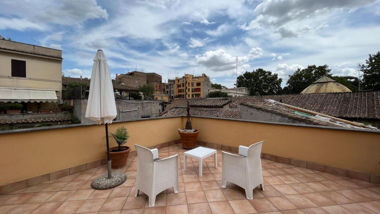Apartament Attico Con Terrazza Santa Cecilia Rzym Zewnętrze zdjęcie
